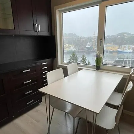 Villa Stylish House With Sea View Kristiansund